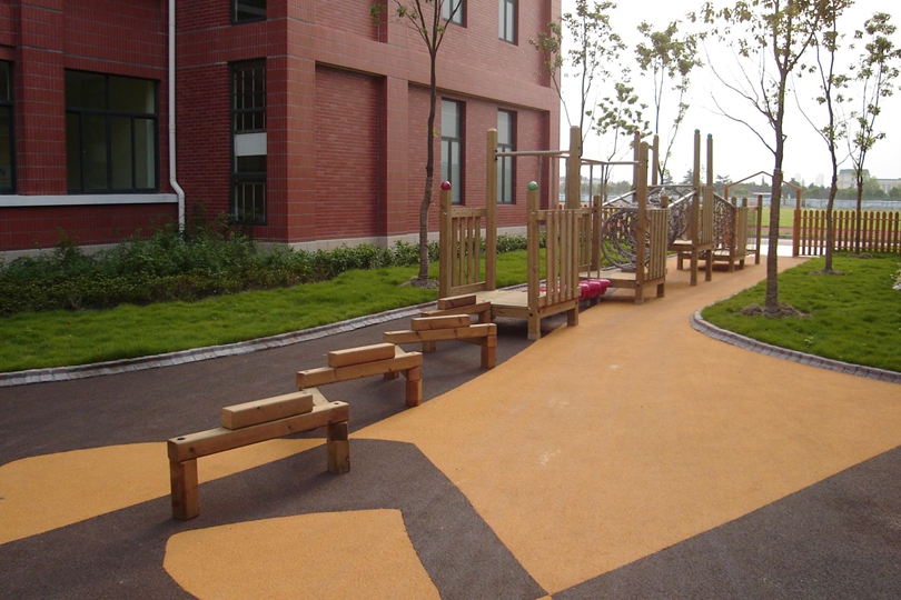 室外兒童樂園非標(biāo)定制游樂設(shè)備二